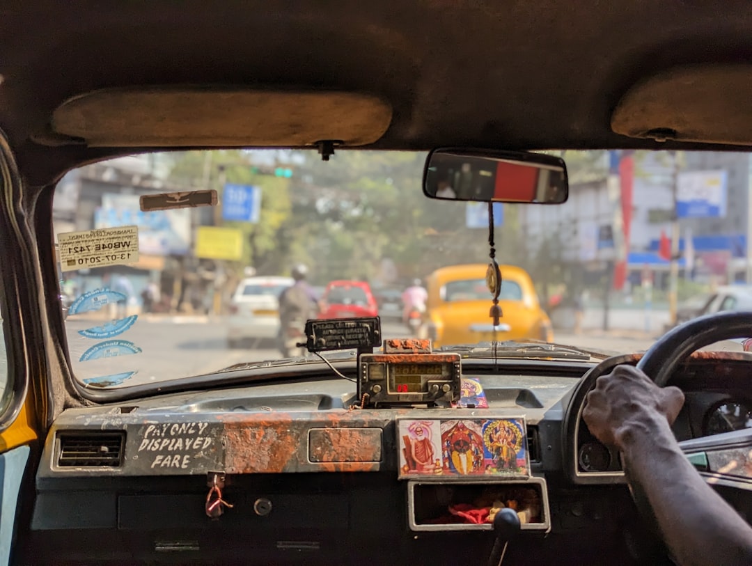 Find a Reliable Cab Near Me: Your Ultimate Guide to Booking a Safe and Convenient Ride