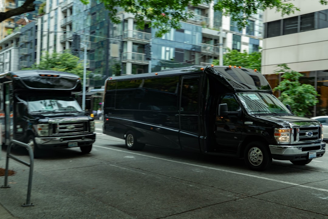 Airport Minibus Taxi for Groups: What to Know