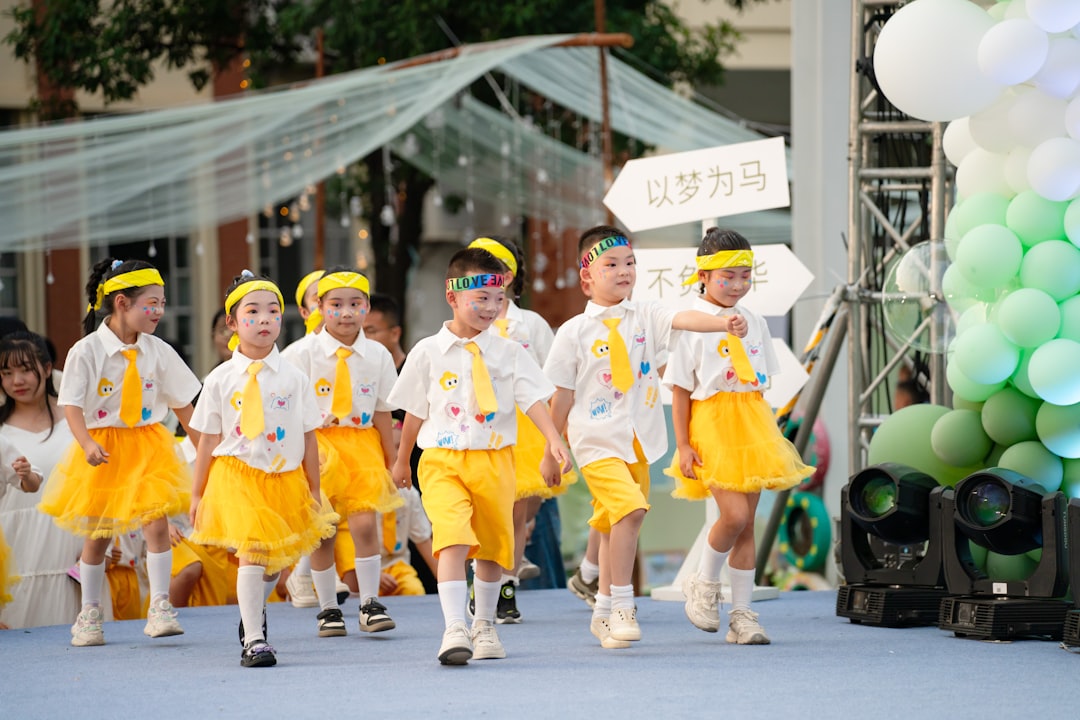 The Ultimate Guide to Mastering the School Run: Tips, Tricks, and Time-Saving Strategies