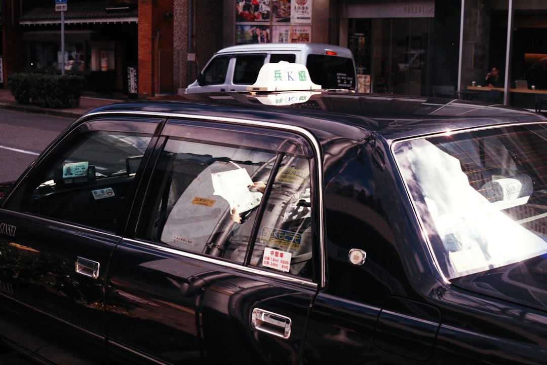 Title: “Cab Near Me” – The Ultimate Guide to Finding Fast, Safe, and Affordable Rides Anywhere